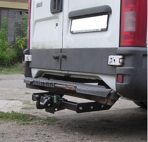 Фаркоп на IVECO DAILY 2006-2014 100547 фото