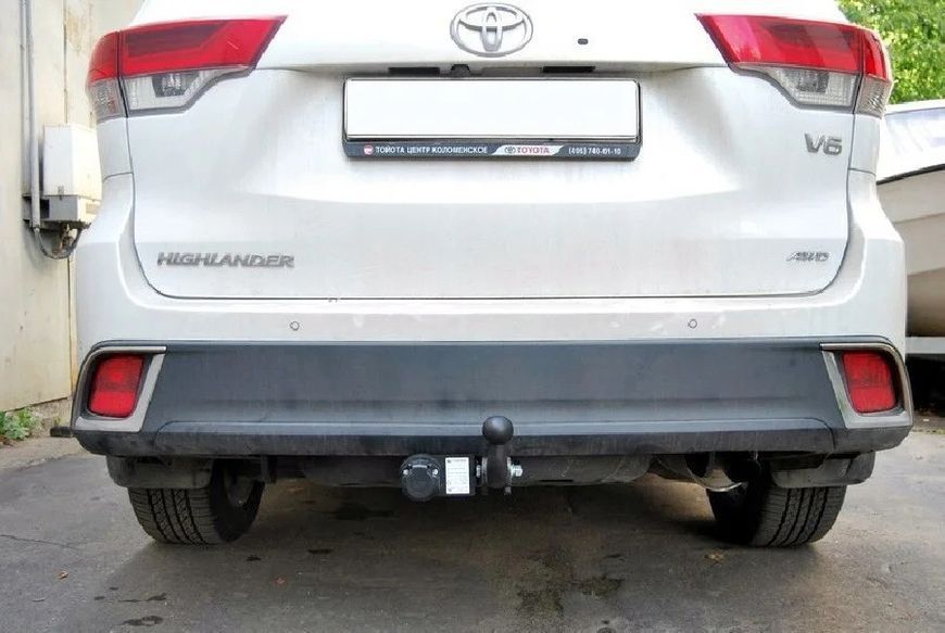 Фаркоп на TOYOTA HIGHLANDER 2014--2019 101247 фото
