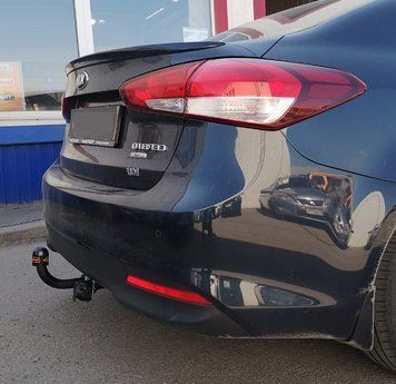 Фаркоп на KIA FORTE 2014-2018 100606 фото