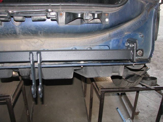 Фаркоп на RENAULT MEGANE 2002-2008 101056 фото