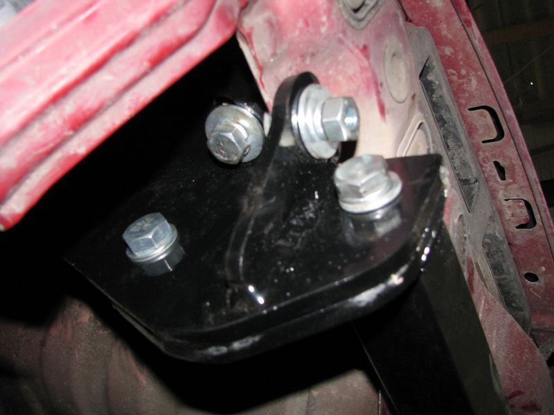 Фаркоп на MITSUBISHI COLT 2004-2013 100807 фото