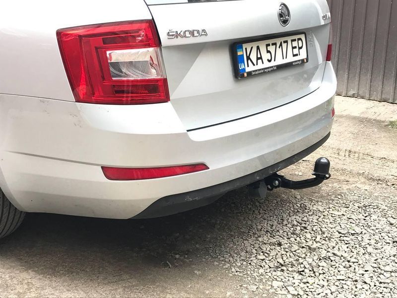 Фаркоп на SKODA OCTAVIA 2013-2020 101158 фото
