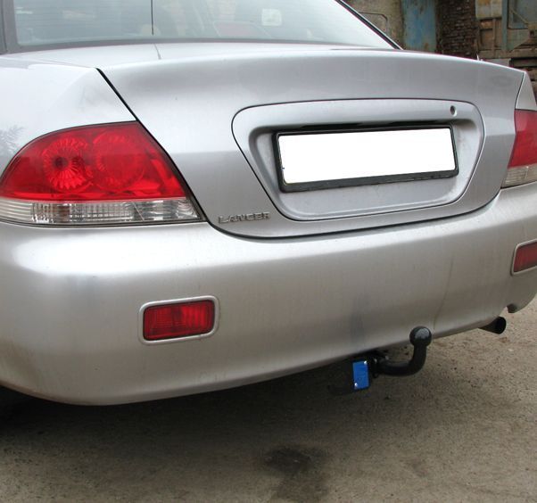 Фаркоп на MITSUBISHI LANCER 2003-2009 100810 фото