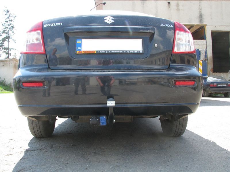Фаркоп на SUZUKI SX4 2006-2013 101210 фото