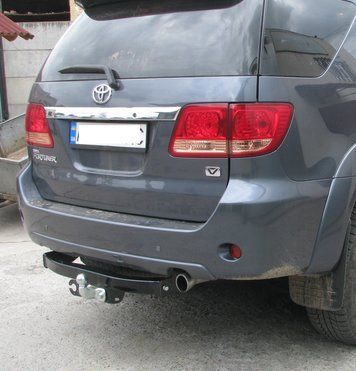 Фаркоп на TOYOTA FORTUNER 2005-2013 101261 фото