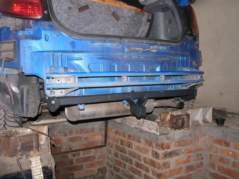 Фаркоп на SUZUKI SX4 2006-2013 101211 фото