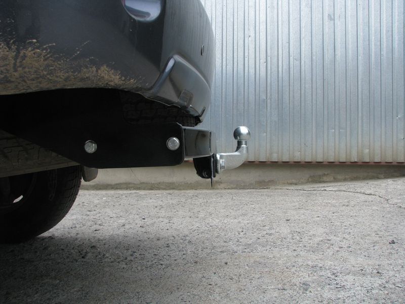 Фаркоп на TOYOTA FORTUNER 2005-2013 101261 фото