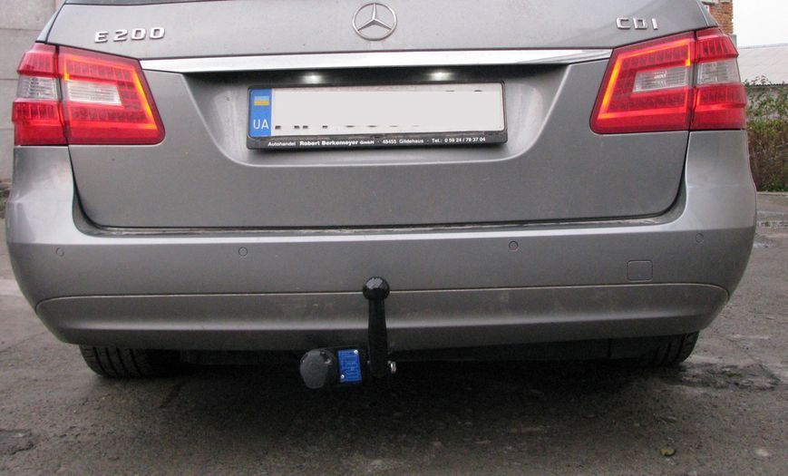 Фаркоп на MERCEDES-BENZ E-CLASS 2009-2013 100761 фото