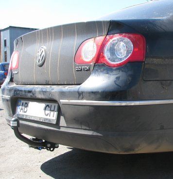 Фаркоп на VOLKSWAGEN PASSAT 2005-2010 101412 фото
