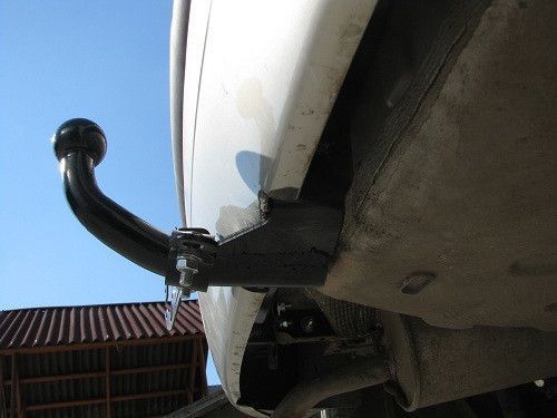 Фаркоп на RENAULT CLIO 1998-2001 101063 фото