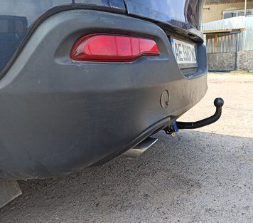 Фаркоп на JEEP CHEROKEE 2014-2018 100564 фото