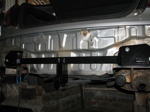 Фаркоп на TOYOTA COROLLA 1997-2002 101264 фото