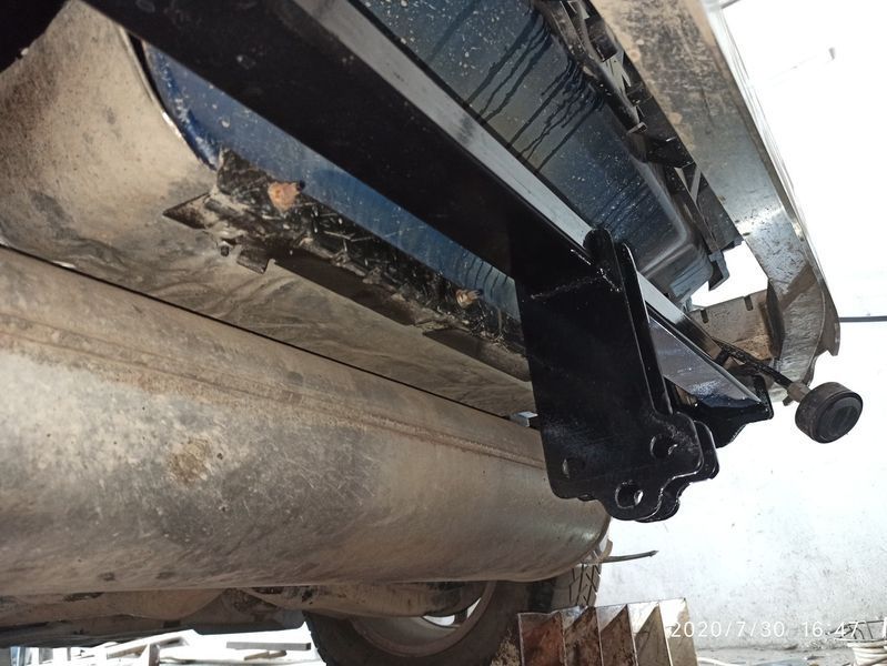 Фаркоп на JEEP CHEROKEE 2014-2018 100564 фото