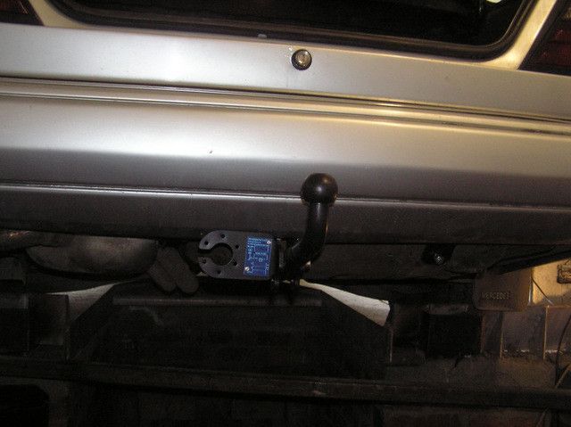 Фаркоп на MERCEDES-BENZ 124 1985-1995 100765 фото