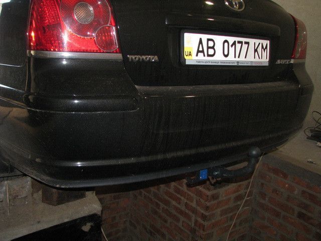 Фаркоп на TOYOTA AVENSIS 2003-2008 101315 фото