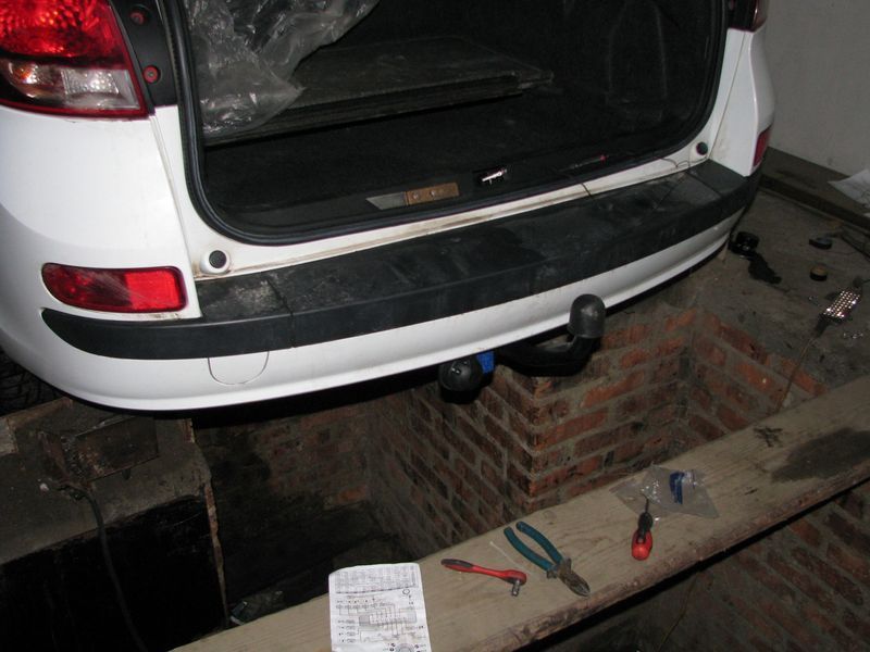 Фаркоп на RENAULT CLIO 2008-2013 Ф-А-101065 фото
