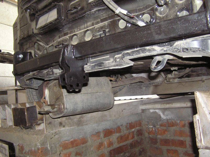 Фаркоп на NISSAN NOTE 2006-2013 100848 фото