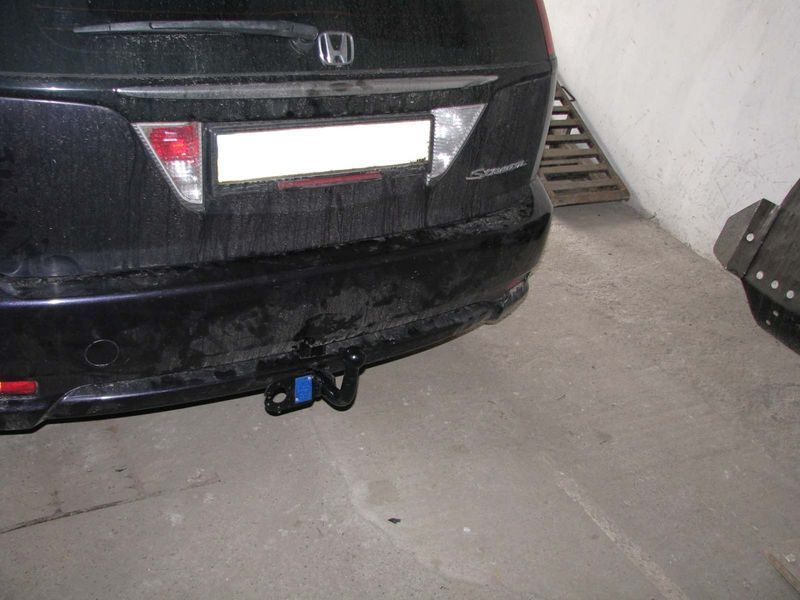 Фаркоп на HONDA STREAM 2000-2004 100466 фото