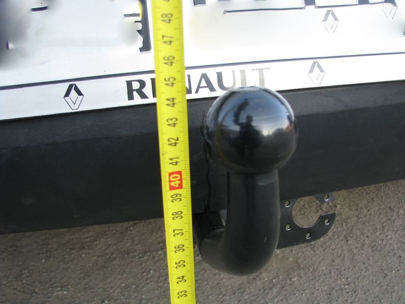 Фаркоп на RENAULT MEGANE 2008-2015 101067 фото