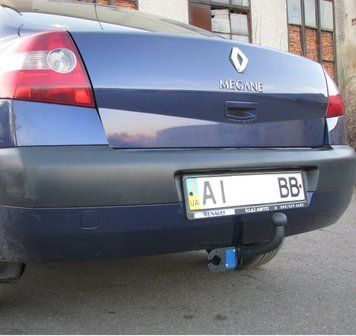 Фаркоп на RENAULT MEGANE 2003-2010 101068 фото