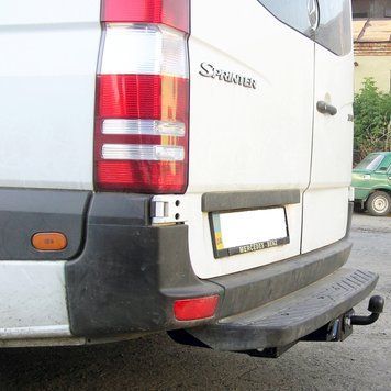 Фаркоп на MERCEDES-BENZ SPRINTER 2006-2018 100718 фото