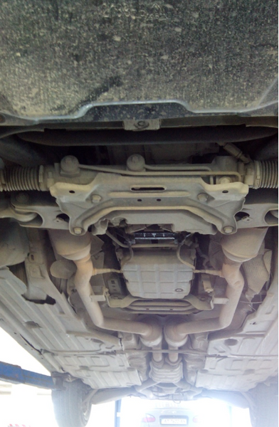 Захист двигуна Mercedes E (W211) (2002-2009) 2WD /V: всі/ на КПП - 2.0 мм. 101108 фото