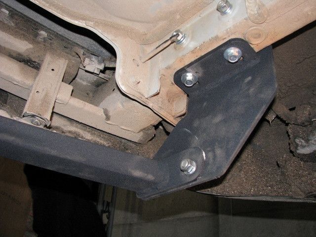 Фаркоп на HYUNDAI SANTA FE 2012-2017 100518 фото