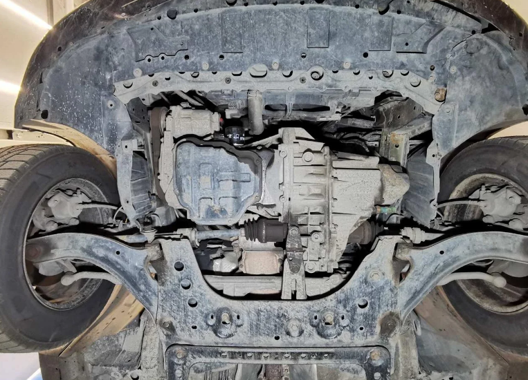 Захист двигуна Nissan Tiida C11 (2004-2014) /V: всі/ на двигун і КПП - 2.0 мм. 101342 фото