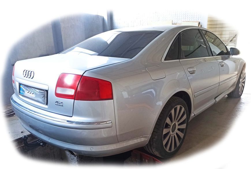 Фаркоп на AUDI A8 D3 2002-2009 100130 фото
