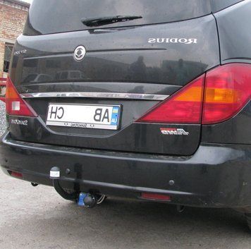 Фаркоп на SSANGYONG RODIUS 2004-2013 101169 фото