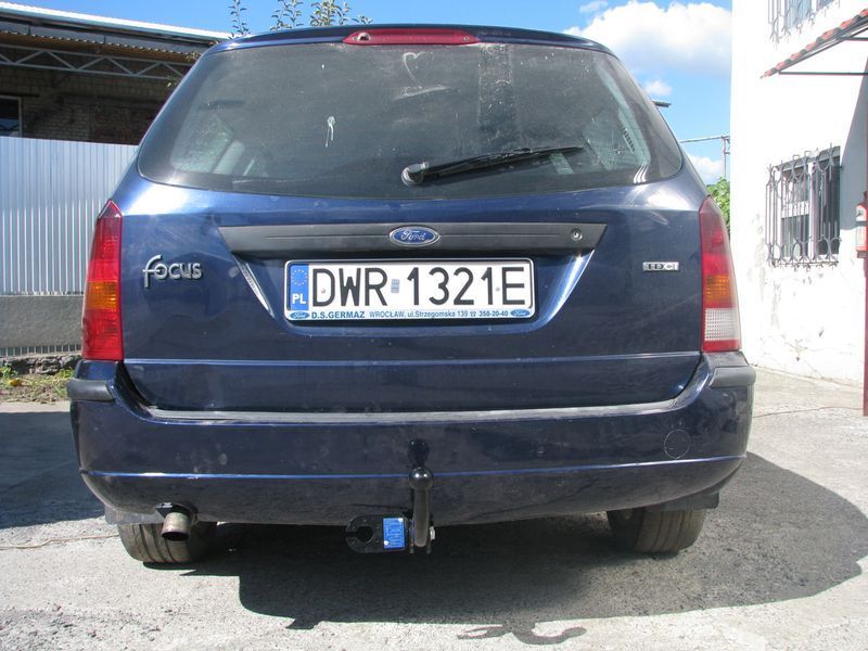 Фаркоп на FORD FOCUS 1998-2005 100369 фото