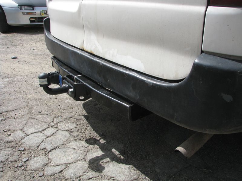 Фаркоп на TOYOTA HIACE 1995-2012 101220 фото