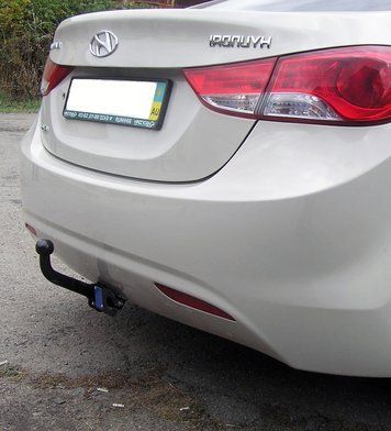 Фаркоп на HYUNDAI ELANTRA 2011--2015 100522 фото