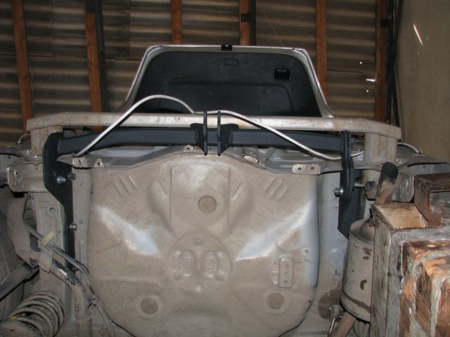 Фаркоп на TOYOTA YARIS 2006-2011 101274 фото