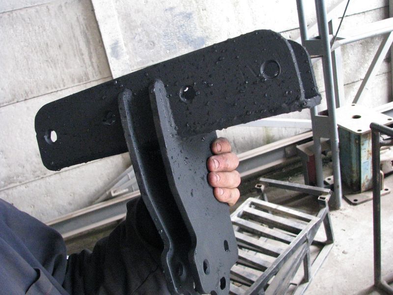 Фаркоп на JEEP GRAND WRANGLER 2007-2018 100575 фото