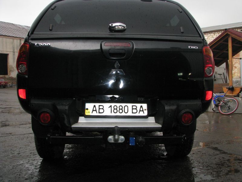 Фаркоп на MITSUBISHI L200 2006-2016 100799 фото