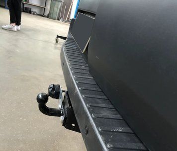 Фаркоп на VOLKSWAGEN CRAFTER 2017-- 101376 фото