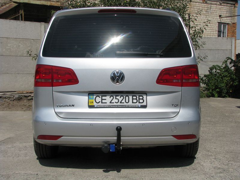 Фаркоп на VOLKSWAGEN TOURAN 2003-2015 101427 фото