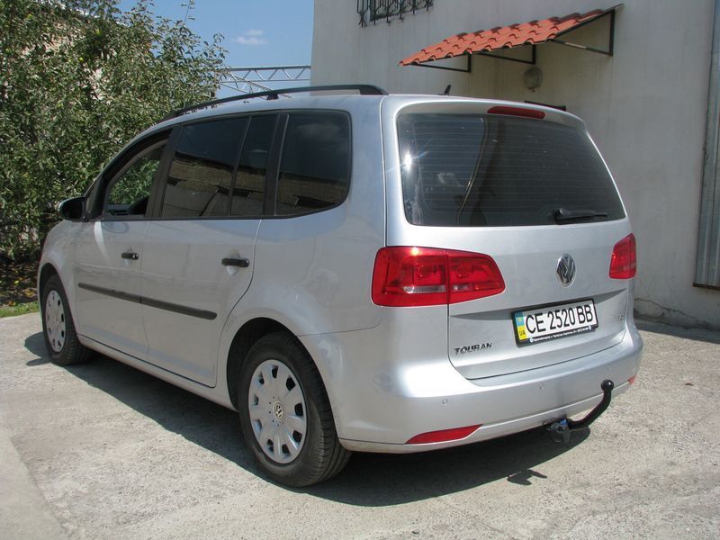 Фаркоп на VOLKSWAGEN TOURAN 2003-2015 101427 фото