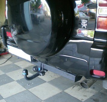 Фаркоп на TOYOTA RAV4 2000-2006 101228 фото