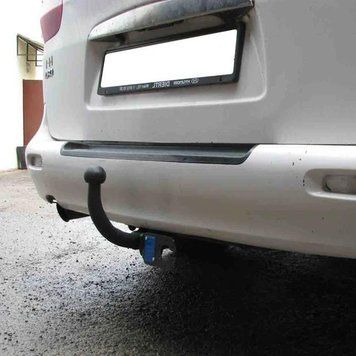 Фаркоп на HYUNDAI H-1 1996-2007 100528 фото