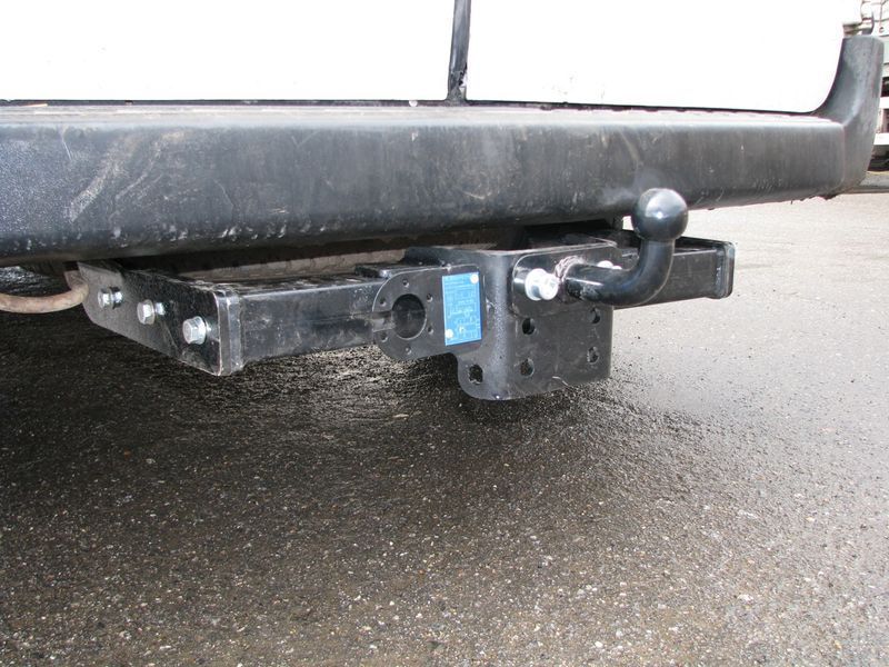 Фаркоп на FORD TRANSIT 2000-2014 100378 фото