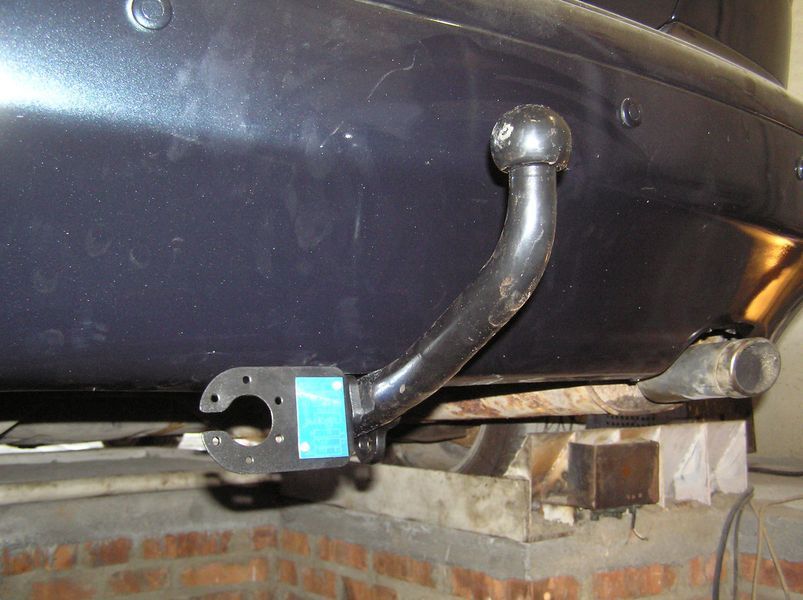 Фаркоп на VOLVO S40 1995-2004 101431 фото