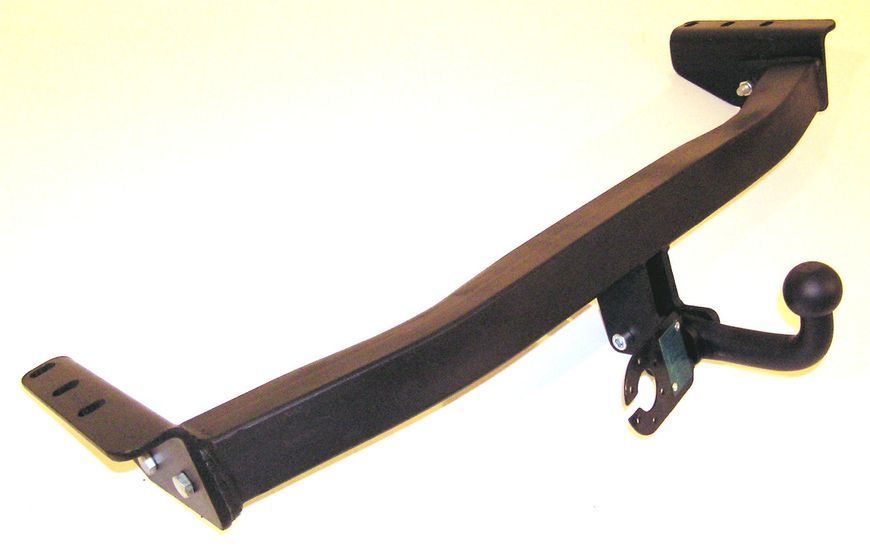 Фаркоп на MITSUBISHI PAJERO SPORT 1998-2009 100781 фото