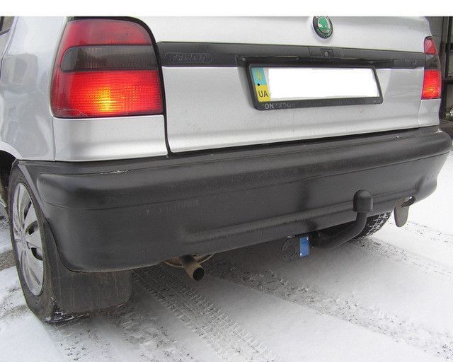 Фаркоп на SKODA FELICIA 1994-2001 101132 фото