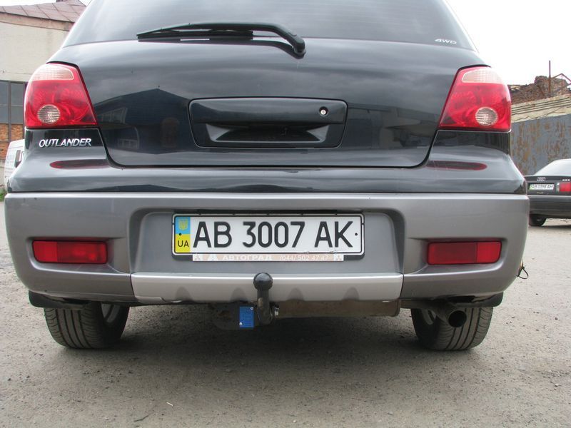 Фаркоп на MITSUBISHI OUTLANDER 2003-2008 100783 фото