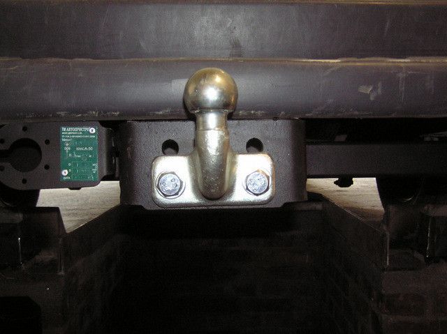 Фаркоп на VOLKSWAGEN CRAFTER 2006-2016 101335 фото
