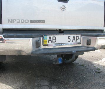 Фаркоп на NISSAN NP300 2008-2017 100900 фото