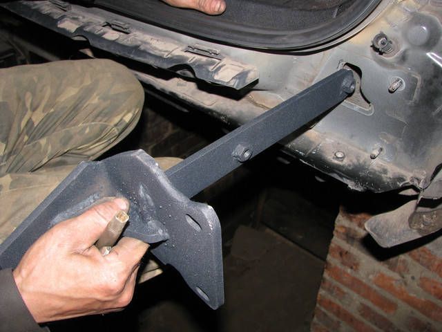 Фаркоп на RENAULT MEGANE 2003-2008 101036 фото