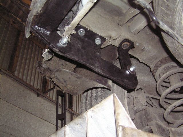 Фаркоп на RENAULT KANGOO 2008--2021 101038 фото